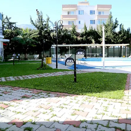 Park Limros Hotel *