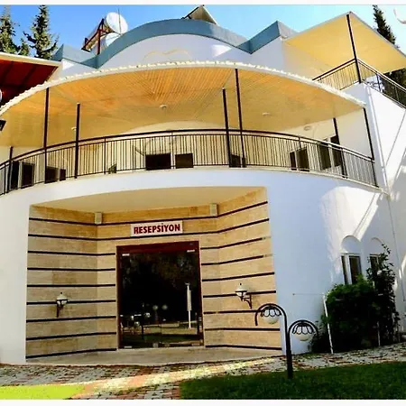 Park Limros فينيقيه