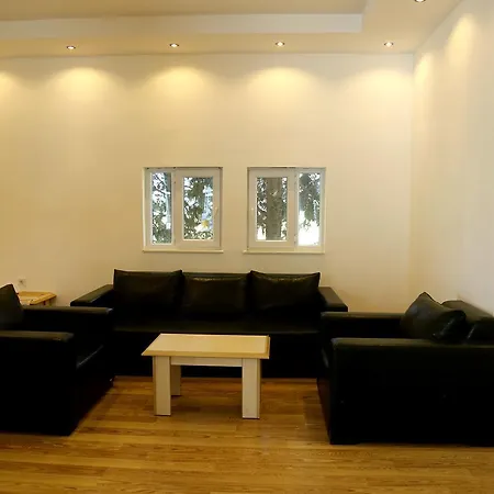 Park Limros فندق